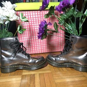 Chrome Dr Martens size US 6
